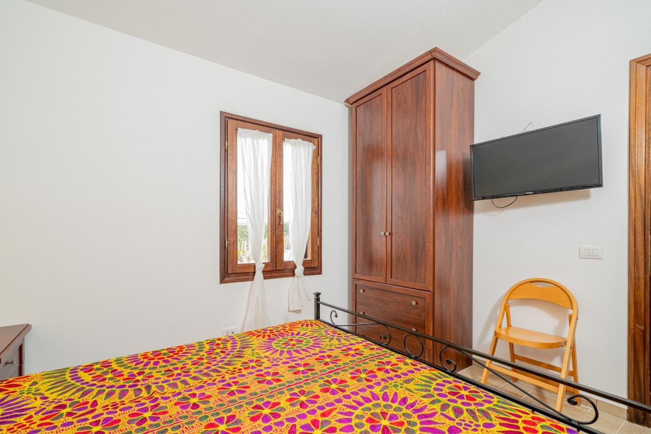 Trilocale Le Canne 4 Posti Letto Con Giardino E Posto Auto Privato Holiday home *