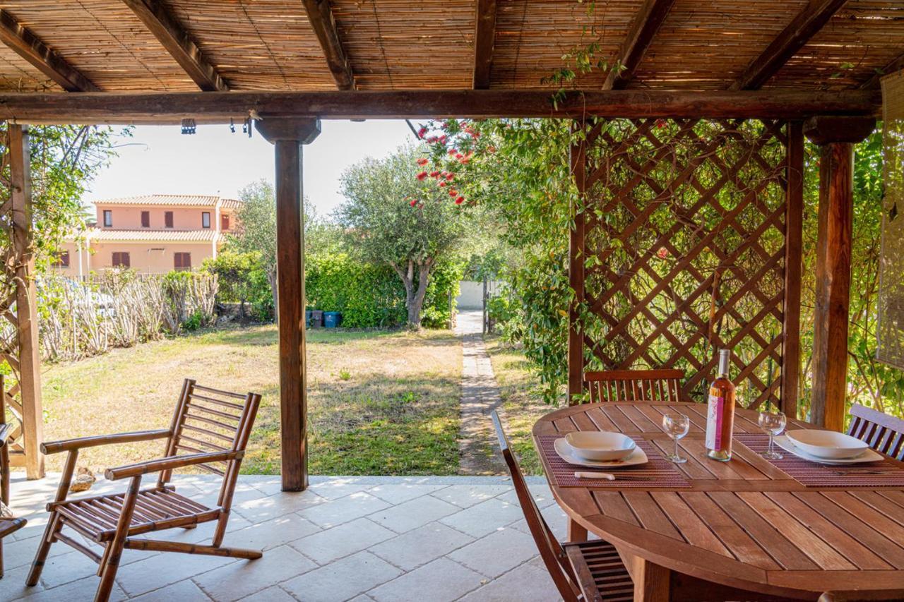Holiday home Trilocale Le Canne 4 Posti Letto Con Giardino E Posto Auto Privato San Teodoro (Sardinia)